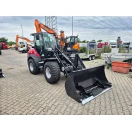 Yanmar V7 HW Radlader 4,5t - Kompakter Allrounder mit Schaufel und Gabelträger