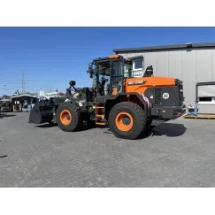 Cargadora de ruedas Develon / Doosan DL250 - 7