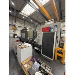 Gebraucht – CORREA XPERTA 25 von 2017 – CNC-Bettfräsmaschine