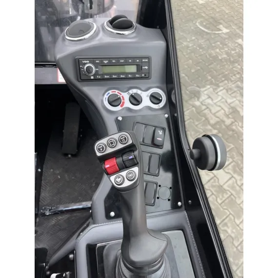 Cargadora sobre ruedas Develon / Doosan DL 65-7