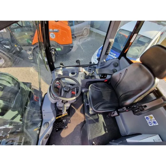 Cargadora de ruedas Develon / Doosan DL 80-7
