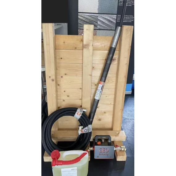 Atmos compressor PB 82 E met 6 bar 1,4 qm3 Ø 48-L zwenkkop lange uitvoering-GEO ERDRAKETE zwenkkop smeertoestel en persluchtslang