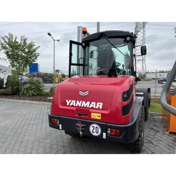 Cargadora de ruedas Yanmar V80 de 5 toneladas, tracción total, diésel de 63 CV