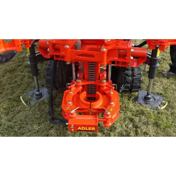 Equipo de perforación ADLER B75 Potencia compacta para trabajos de perforación exigentes Energía geotérmica y perforación de pozos