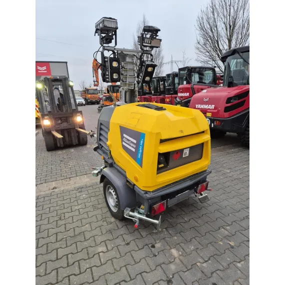 Mástil de iluminación Atlas Copco HiLight H6+ usado