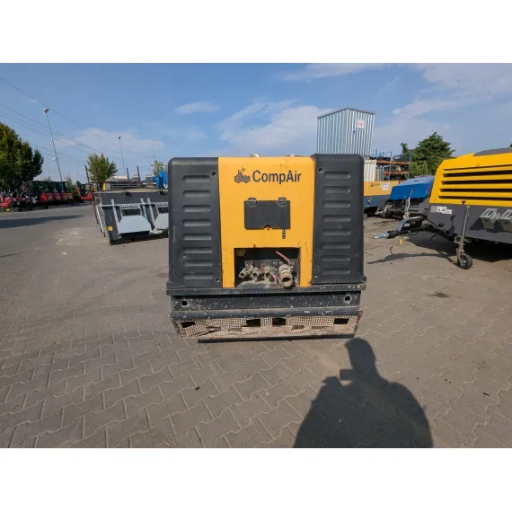 Compresor Compair C105-14 usado