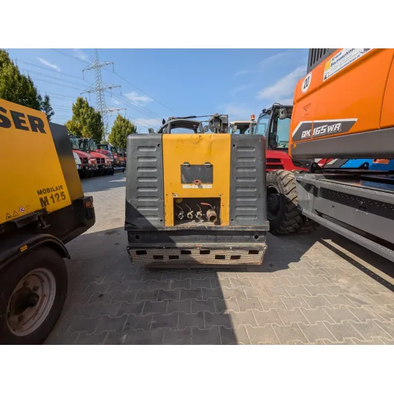 Compresor Compair C105-14 usado