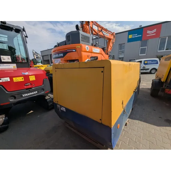 Compresor Compair C105-14 usado