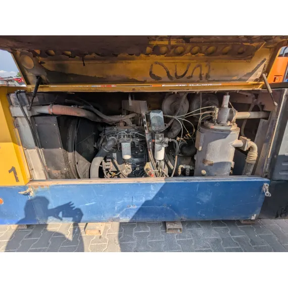 Compresor Compair C105-14 usado