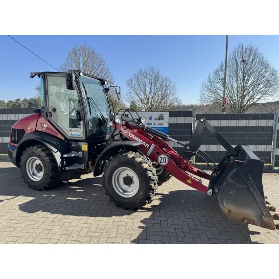 Cargadora de ruedas Yanmar V7 con ampliación de garantía 4 años o 3.000 h