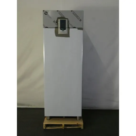 KU 702 Frigorífico comercial de convección Premium
