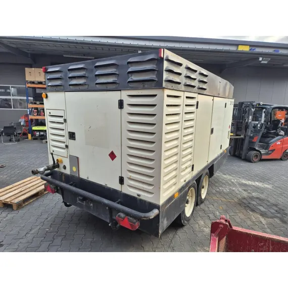 Compresor usado Atlas Copco XAHS 336
