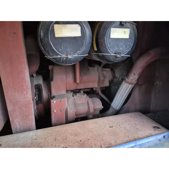 Compresor Atlas Copco XRHS 350 DD usado