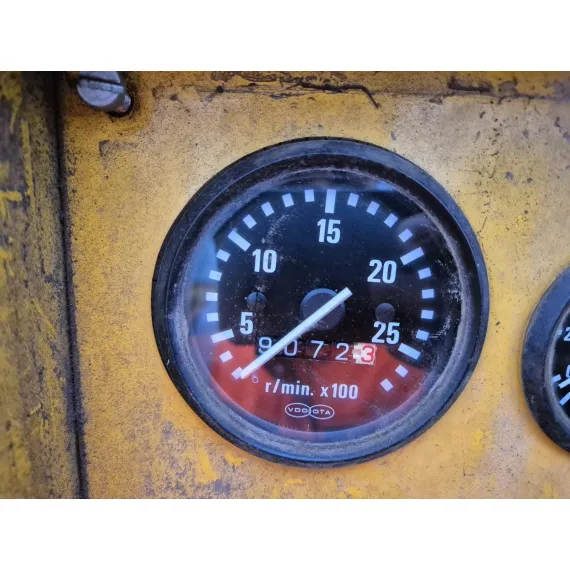 Compresor Atlas Copco XRHS 350 DD usado