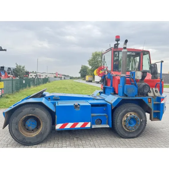 Gebraucht CVS Ferrari TT2516BV (4x2) Terminaltraktoren