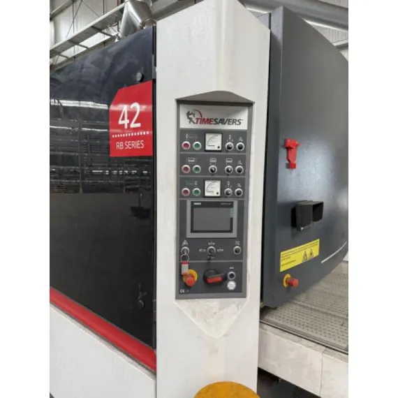 Gebraucht – TIMESAVERS RB SERIE 42-SERIE 1350-WRBW von 2022 – Blechentgratmaschine