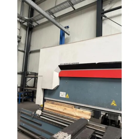 Gebraucht – DURMA AD-SERVO 40220 von 2021 – Abkantpresse