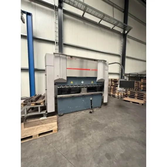 Gebraucht – DURMA AD-S 25100 von 2007 – Abkantpresse