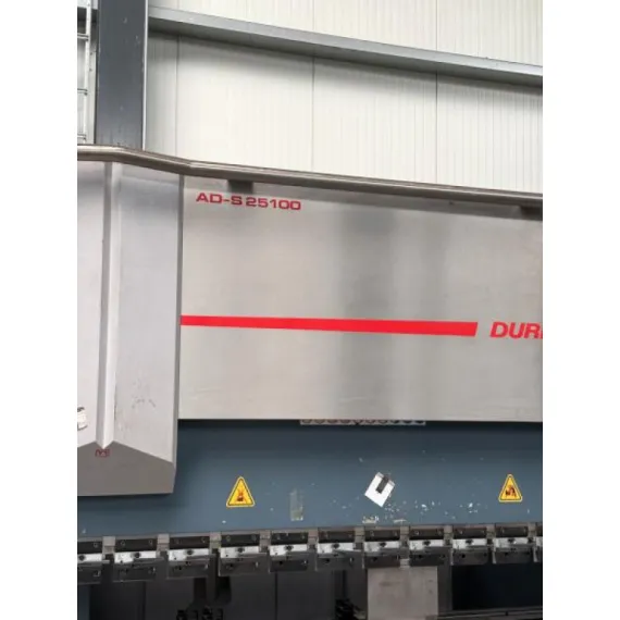 Gebraucht – DURMA AD-S 25100 von 2007 – Abkantpresse