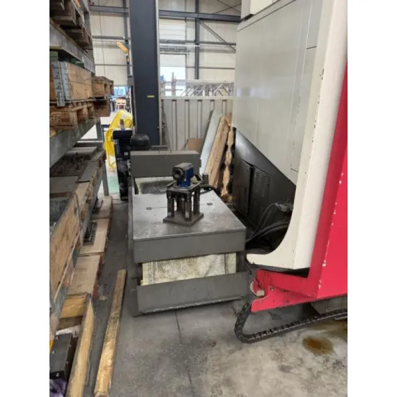 Gebraucht – HEDELIUS BC100 MAGNUM / 3500 von 2001 – CNC-Bearbeitungszentrum