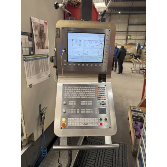 Gebraucht – CORREA XPERTA 25 von 2017 – CNC-Bettfräsmaschine