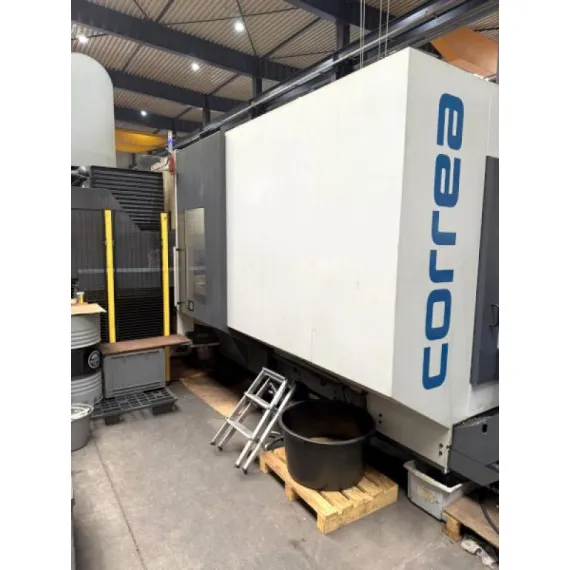 Gebraucht – CORREA XPERTA 25 von 2017 – CNC-Bettfräsmaschine