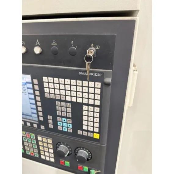 Gebraucht – HARDINGE GS 250 L von 2012 – CNC-Drehmaschine