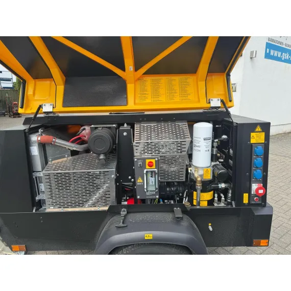 Neu Kaeser M59 PE Baukompressoren MOBILAIR, gebremst und 14 Bar