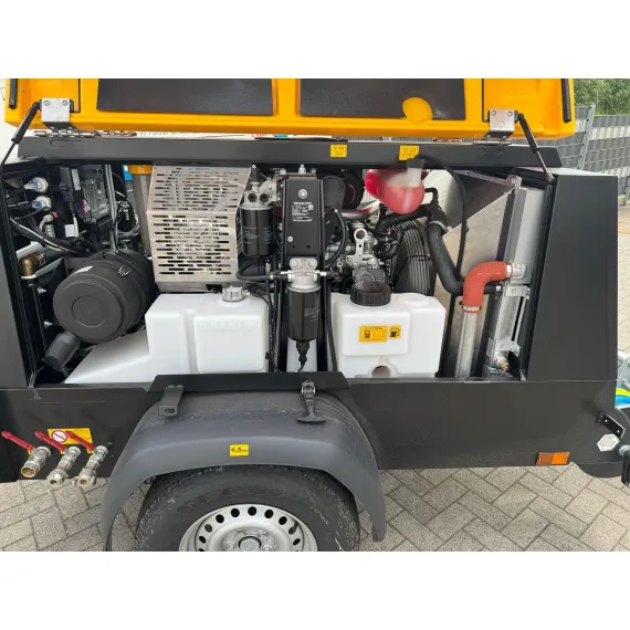 Neu Kaeser M59 PE Baukompressoren MOBILAIR, gebremst und 14 Bar