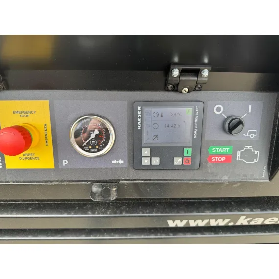 Neu Kaeser M59 PE Baukompressoren MOBILAIR, gebremst und 14 Bar