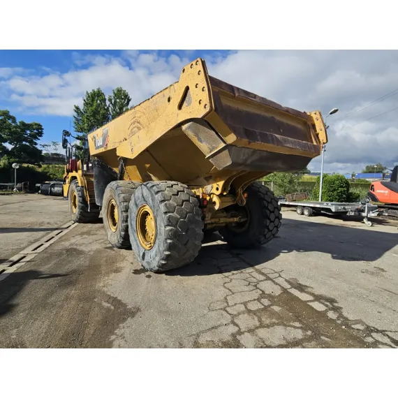 Caterpillar 730 Bj. 2020 Bh. 5100