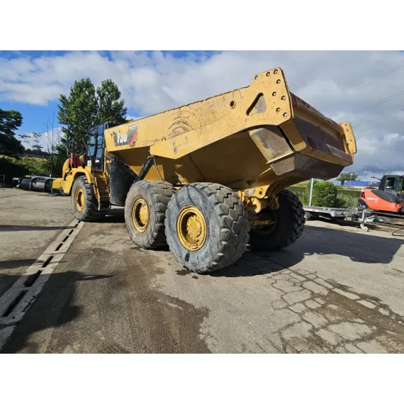Caterpillar 730 Bj. 2020 Bh. 5100
