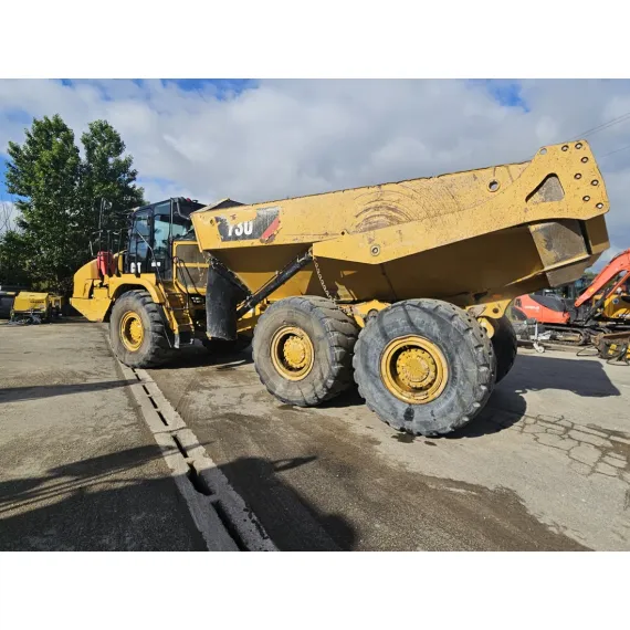 Caterpillar 730 Bj. 2020 Bh. 5100