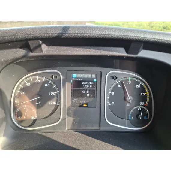 MercedeMercedes-Benz Atego 1321 Zamiatarka BUCHER CityFant 5000 Euro 6 PM10 Rura Do Liści Studzienek Karcher Wysokiego Ciśnienia Napęd Hydrostatycznys-Benz Bj. 2016
