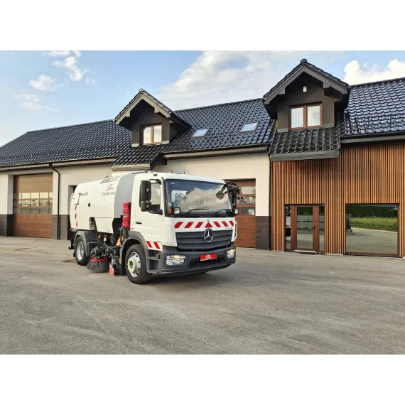 MercedeMercedes-Benz Atego 1321 Zamiatarka BUCHER CityFant 5000 Euro 6 PM10 Rura Do Liści Studzienek Karcher Wysokiego Ciśnienia Napęd Hydrostatycznys-Benz Bj. 2016