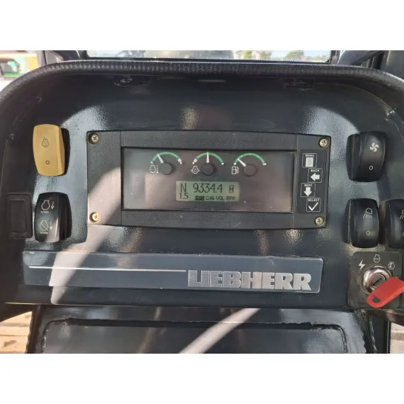 Used – Bulldozers – Liebherr PR714 LGP – image 19