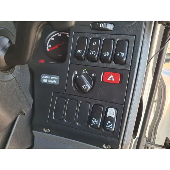 Occasion – Balayeuses – Scania P320 Brock – image 19