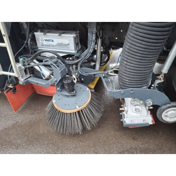 Used – Sweepers – Mercedes-Benz Axor 1829 Johnston – image 11