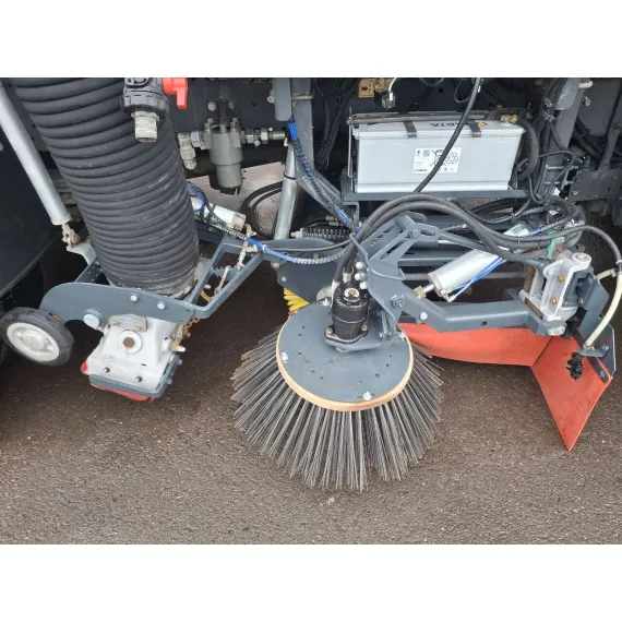 Used – Sweepers – Mercedes-Benz Axor 1829 Johnston – image 6