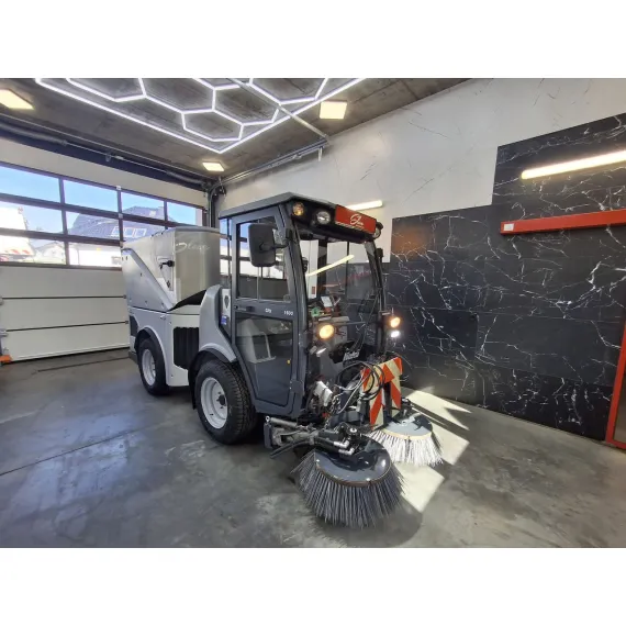 Occasion – Balayeuses – Hako Citymaster 1600 – image 1