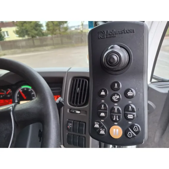 De ocasión – Barredoras – Renault Midlum 220 Johnston – imagen 14