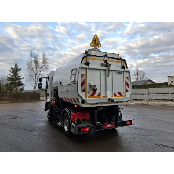De ocasión – Barredoras – Renault Midlum 220 Johnston – imagen 3