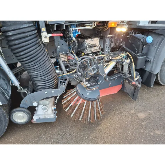 De ocasión – Barredoras – Renault Midlum 220 Johnston – imagen 5