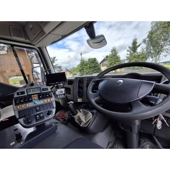 De ocasión – Barredoras – Renault Midlum 220 Johnston – imagen 9