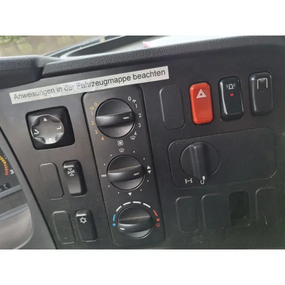 Használt – Seprőgépek – Mercedes-Benz Axor 1823 – kép 29