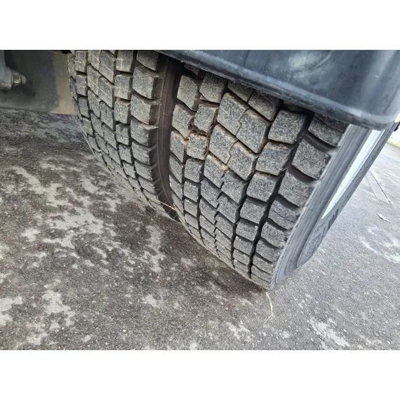 Használt – Seprőgépek – Mercedes-Benz Axor 1823 – kép 9