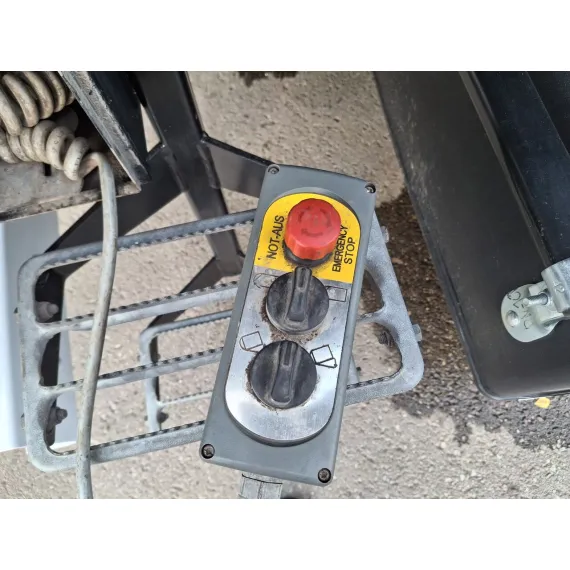 Used – Sweepers – Mercedes-Benz Econic 1827 Faun – image 22