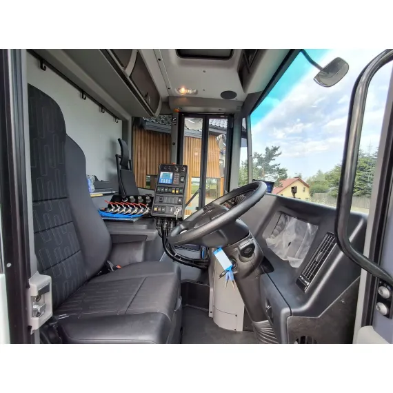 Used – Sweepers – Mercedes-Benz Econic 1827 Faun – image 25