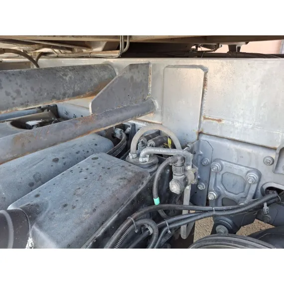 De ocasión – Vehículos de gravilla – Renault Midlum 220 – imagen 21