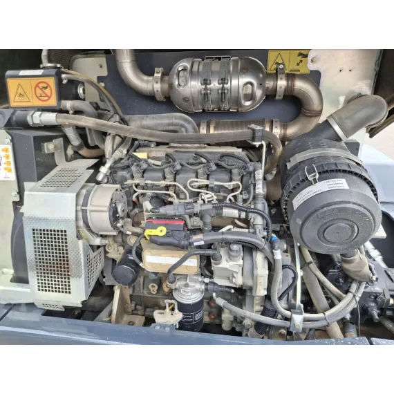 Használt – Kerékrakodó – Schaeff TL100 Yanmar – kép 10